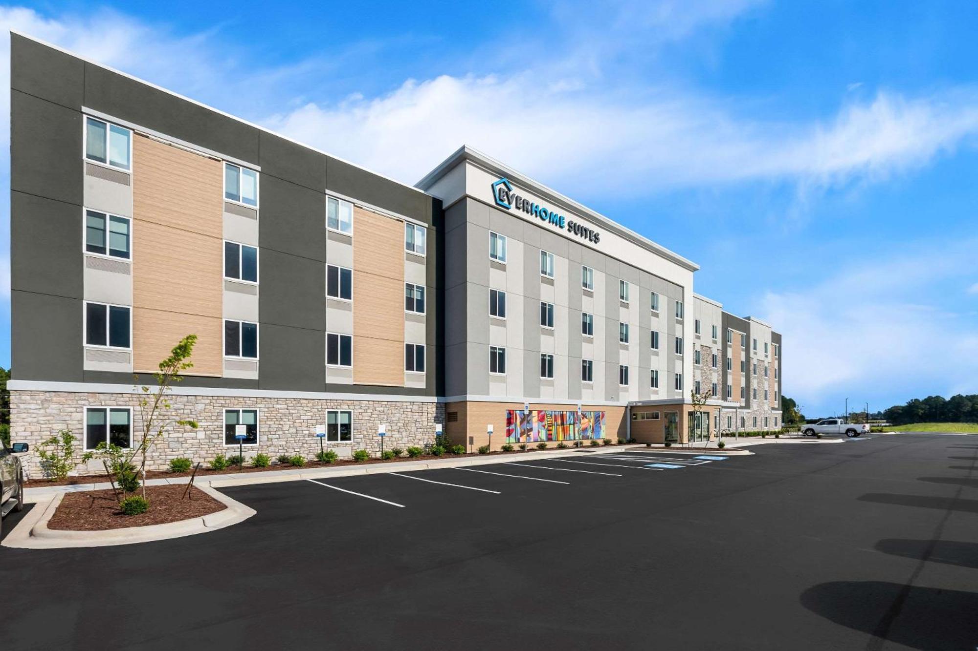 Everhome Suites Fayetteville Near Fort Bragg Ngoại thất bức ảnh