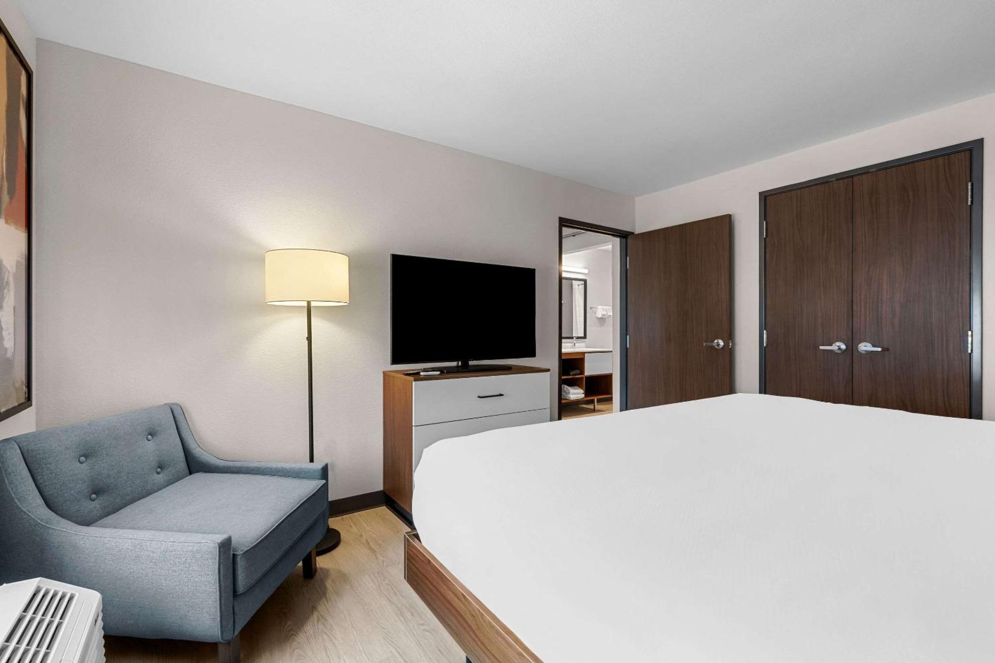 Everhome Suites Fayetteville Near Fort Bragg Ngoại thất bức ảnh